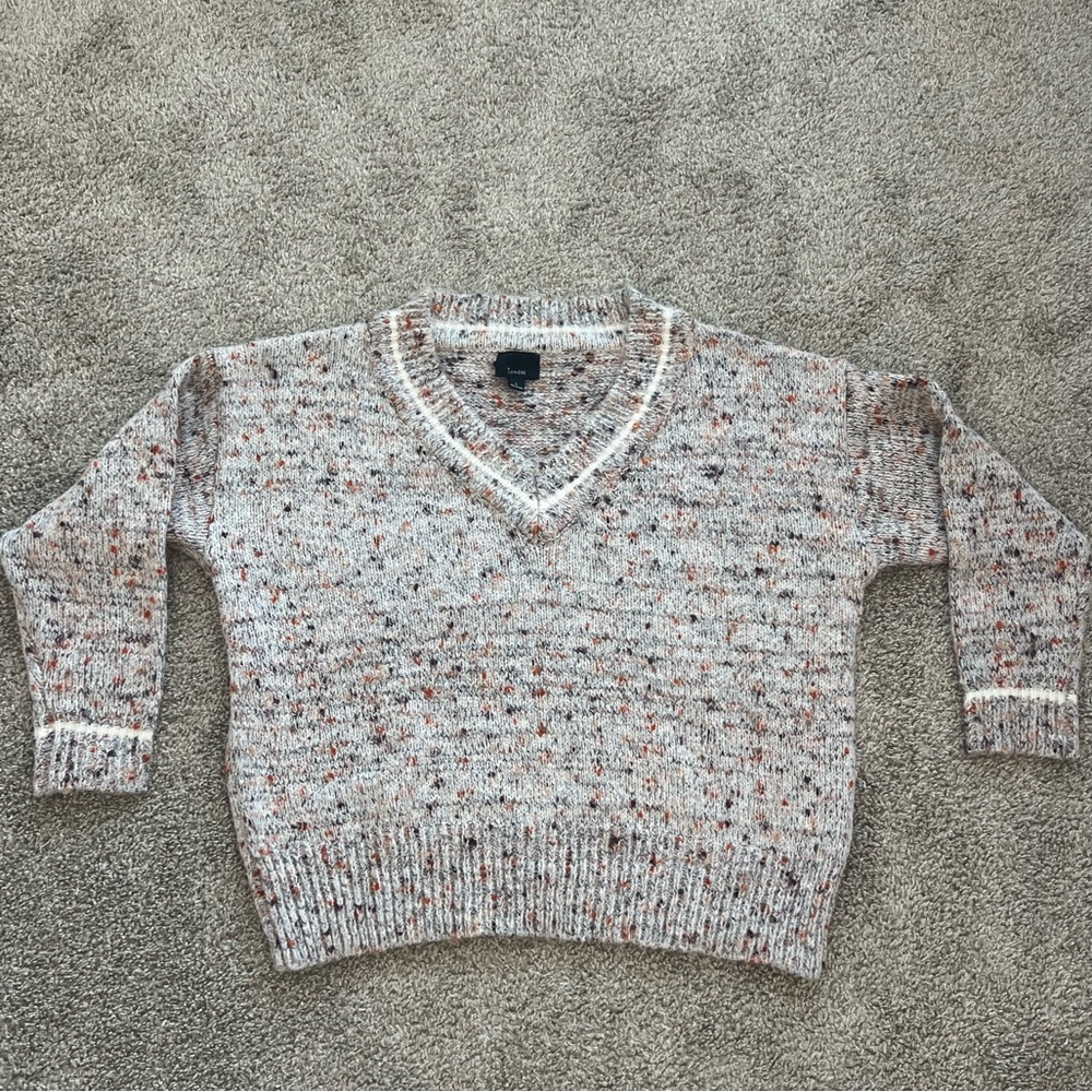 Lumiere Speckled Knit V-neck Collegiate Sweater